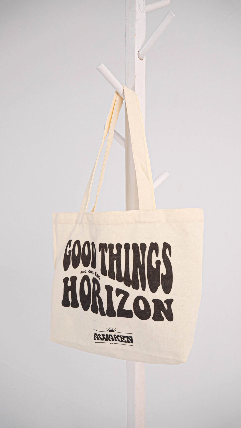 Bolsa tote frontal logo beige crema suave 3