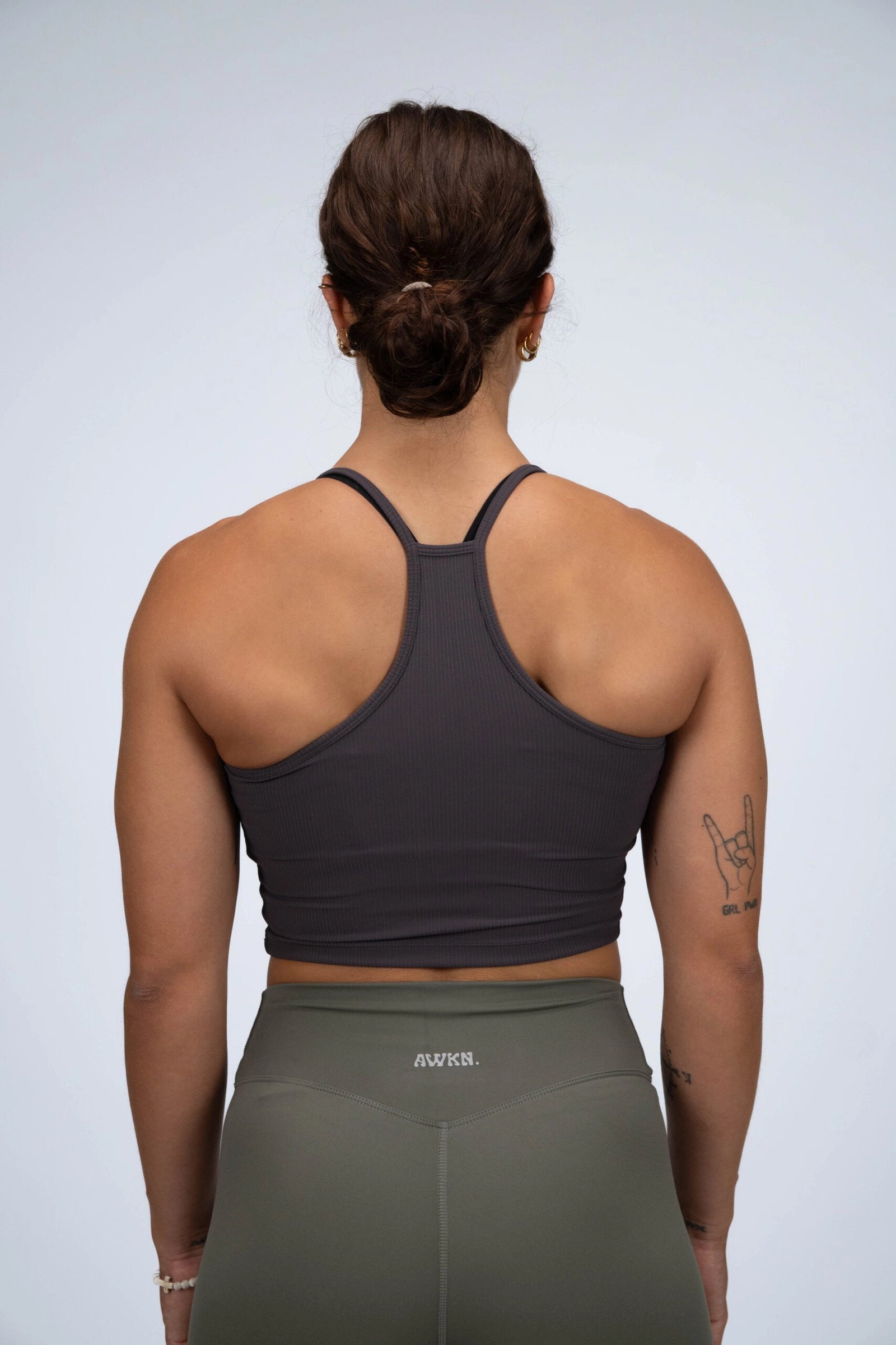 Camiseta de tirantes ajustada trasera color gris earl