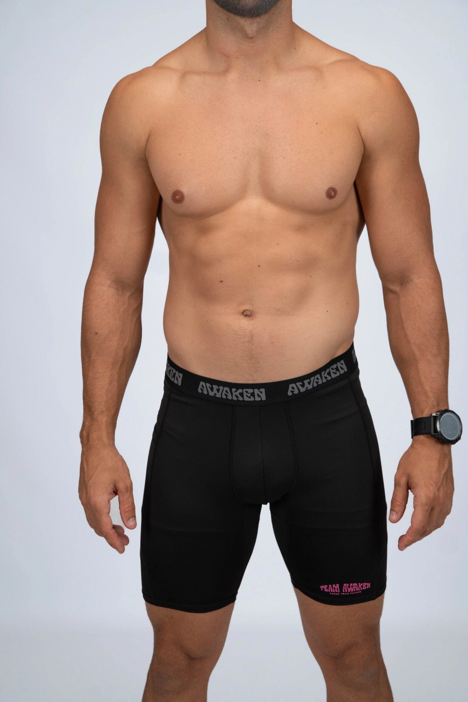 malla compresiva hombre frontal detalle logo color negro