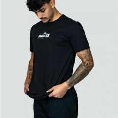 T-shirt black